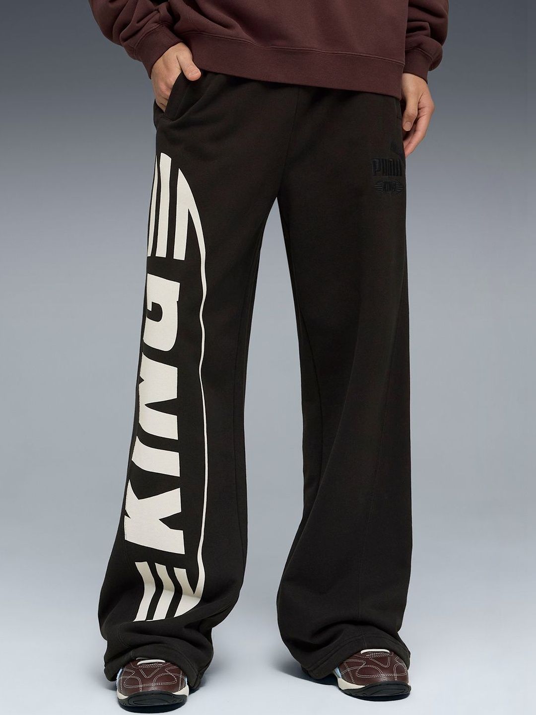 Puma King Men's Oversized Logo Print Sweatpants-picture-26