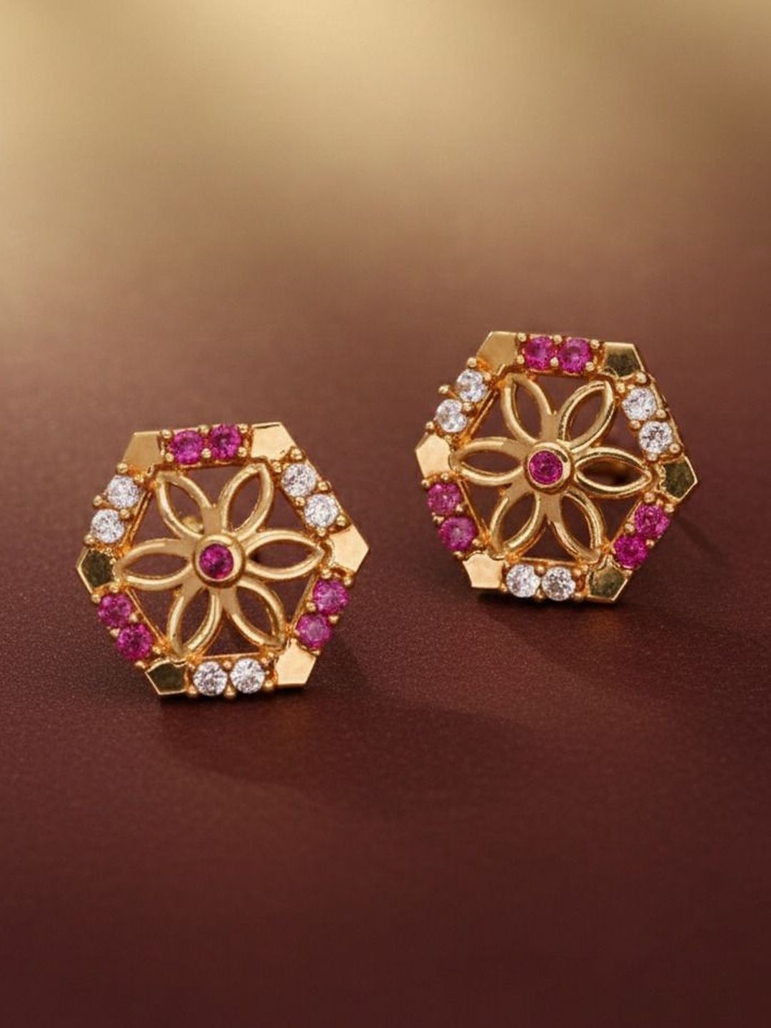 DressBerry Geometric Studs Earrings-picture-42