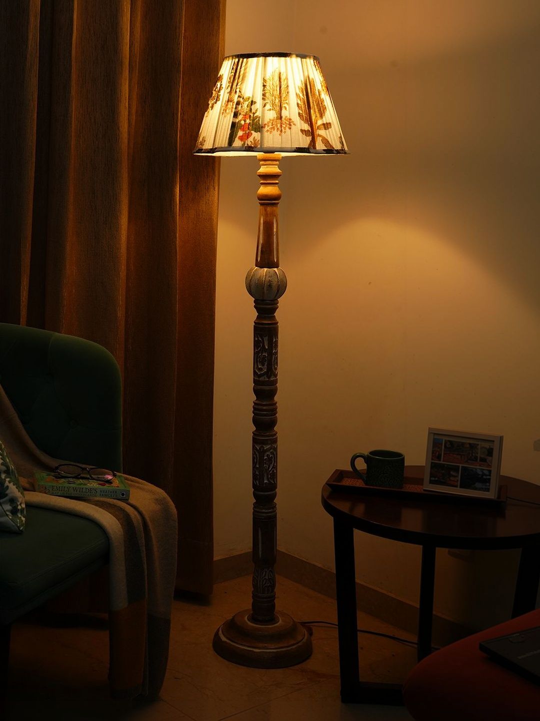 green girgit White & Brown Printed Wooden Frustum Floor Lamps-picture-37