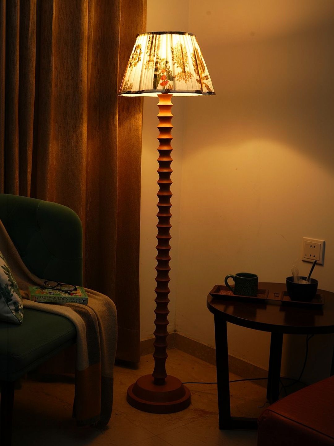 green girgit White & Brown Printed Wooden Frustum Floor Lamps-picture-8