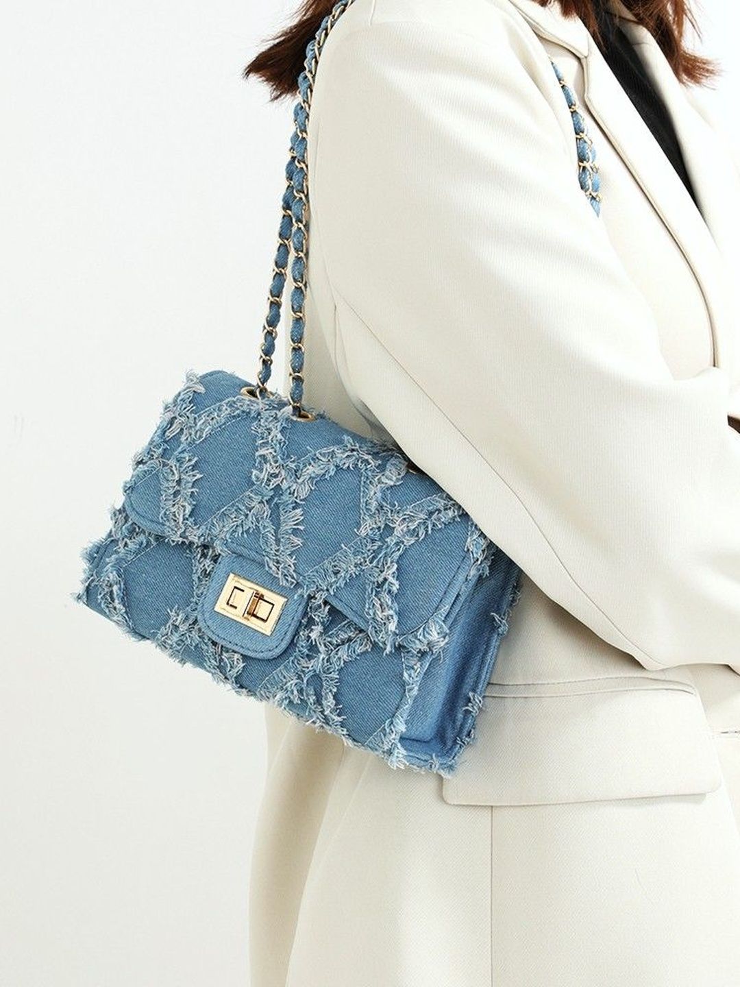 Diva Dale Textured Shoulder Bag-picture-58
