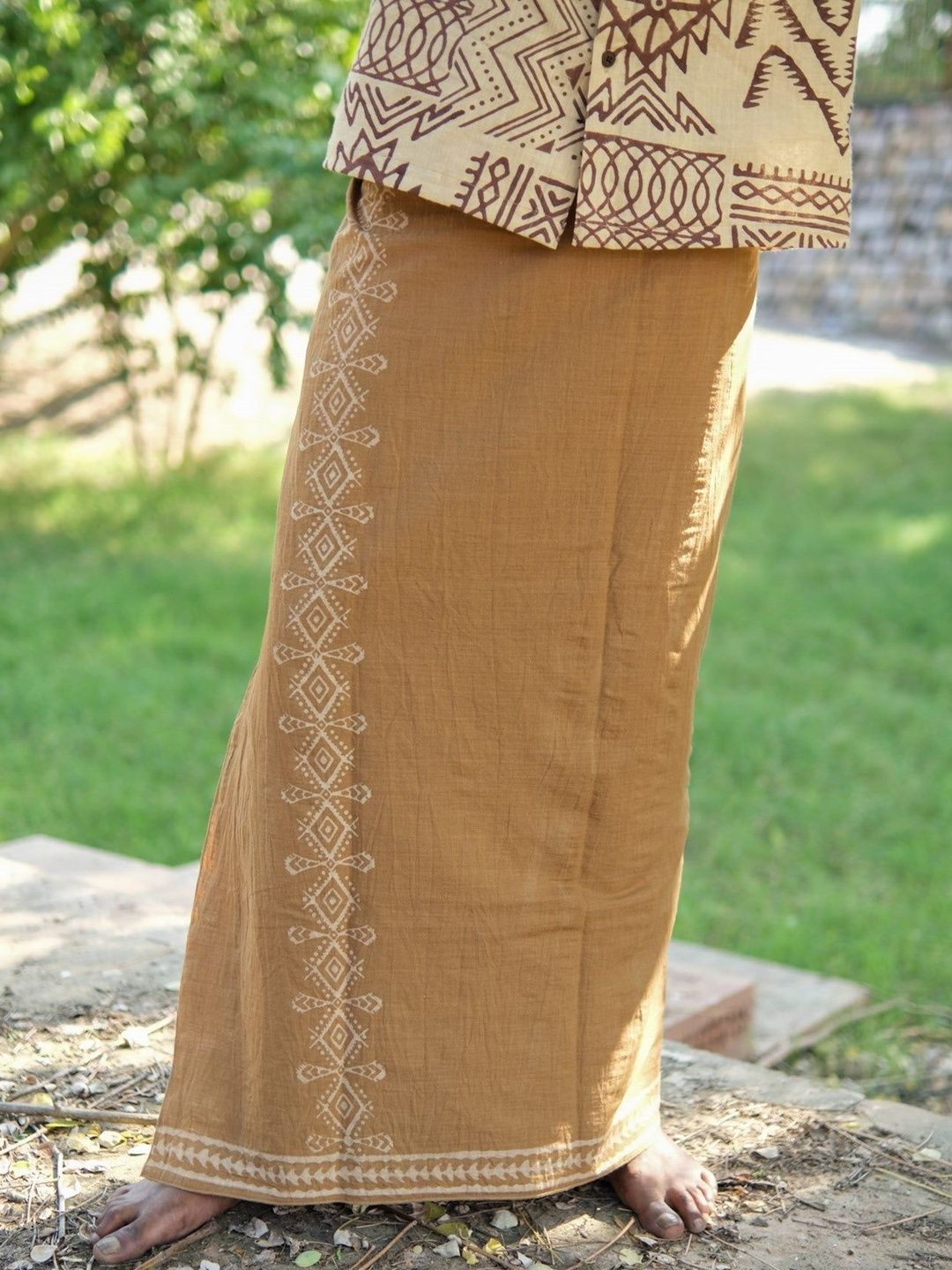 CRYSTAL HEAL Men Tribal Printed Dhoti-picture-28