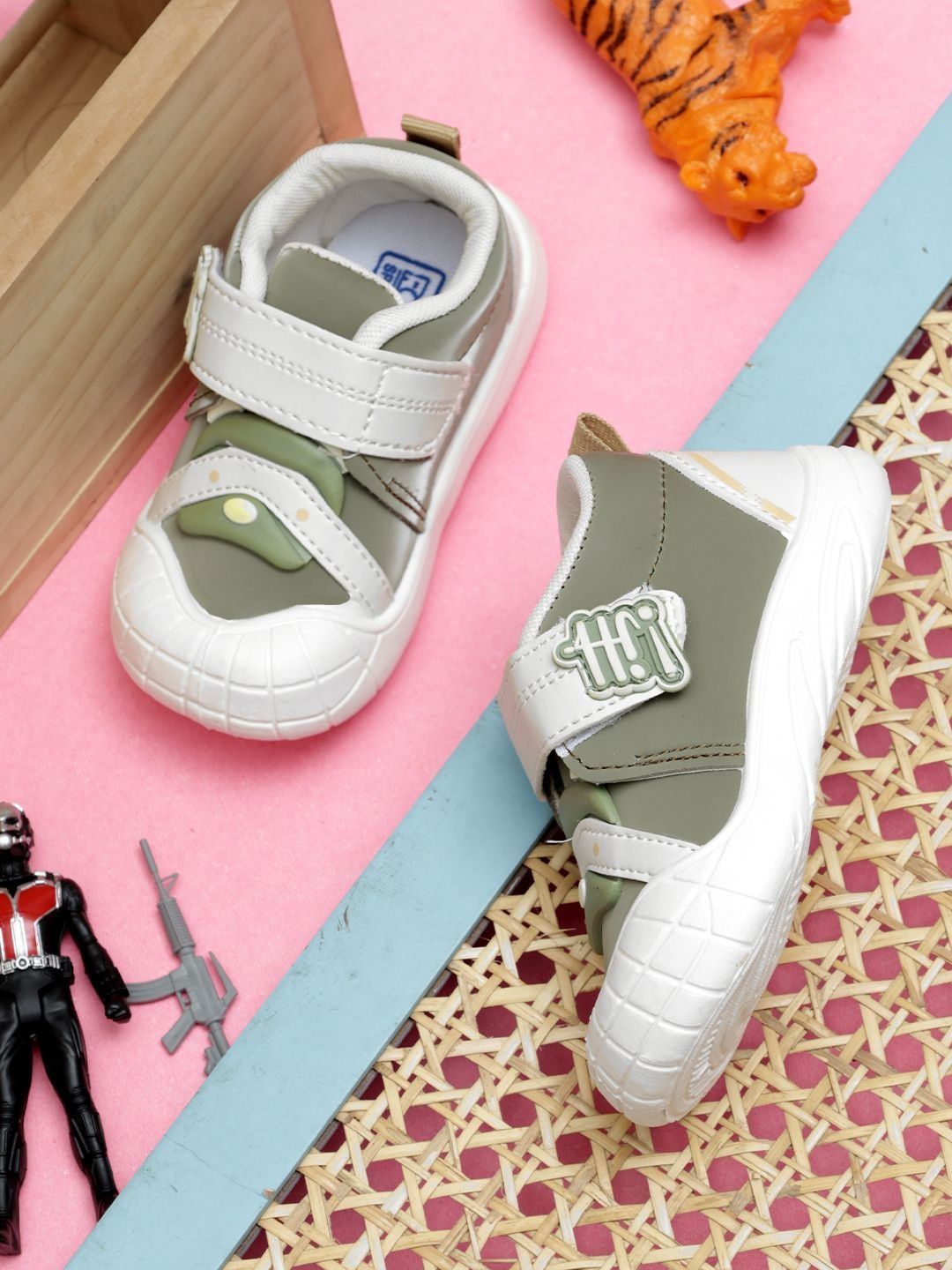 YK Unisex Kids Colourblocked Sneakers-picture-26