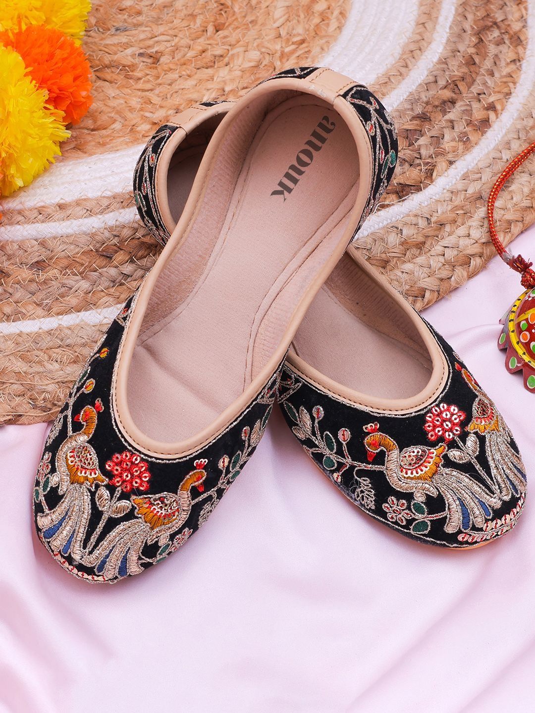 Anouk Women Embellished Party Mojaris with Embroidered Flats-picture-34