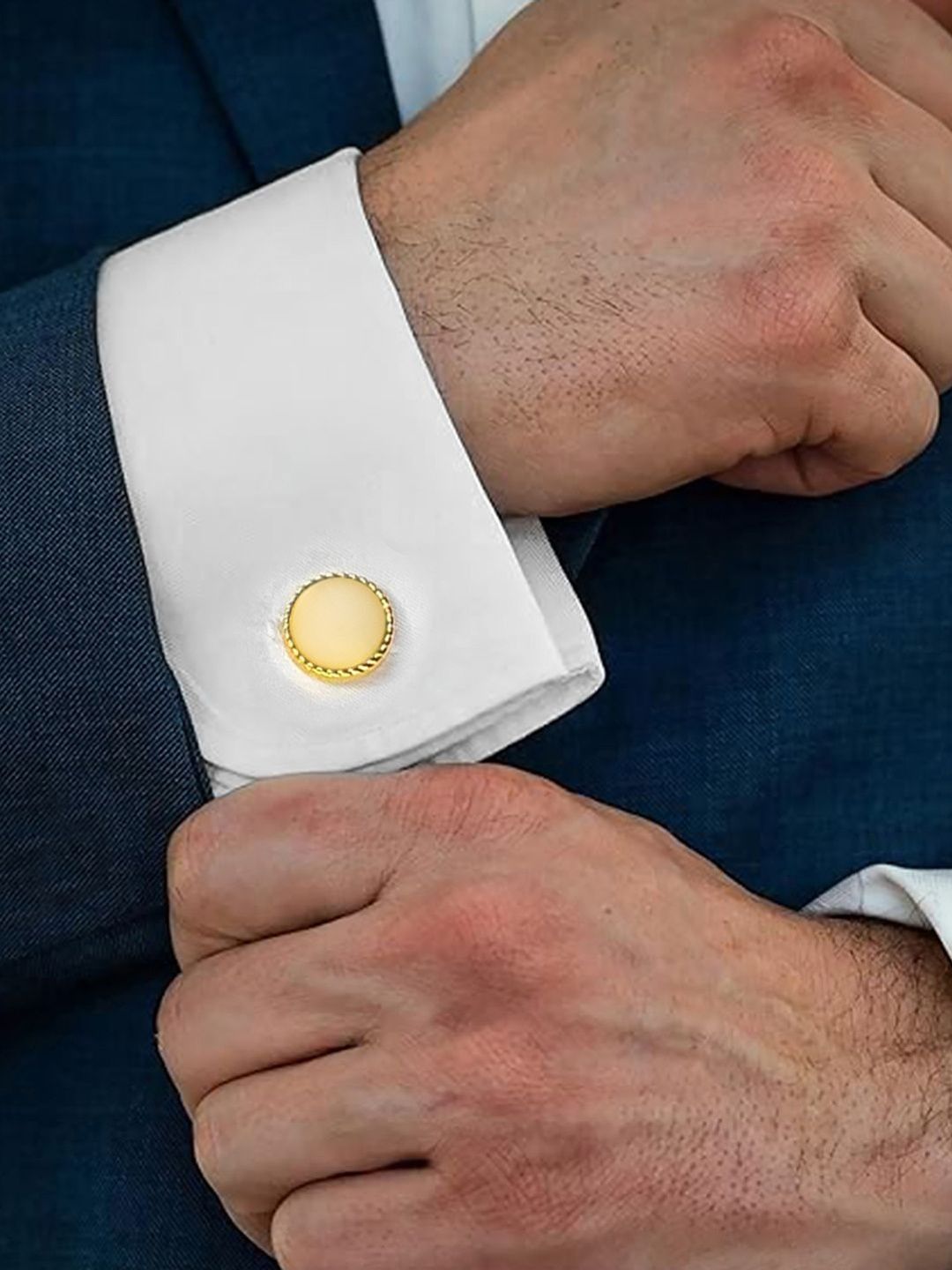 Peora Cufflink-picture-18