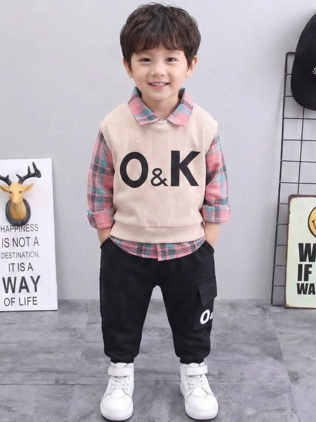 Hikuj Boys Checked T-shirt and Shirt with Trousers