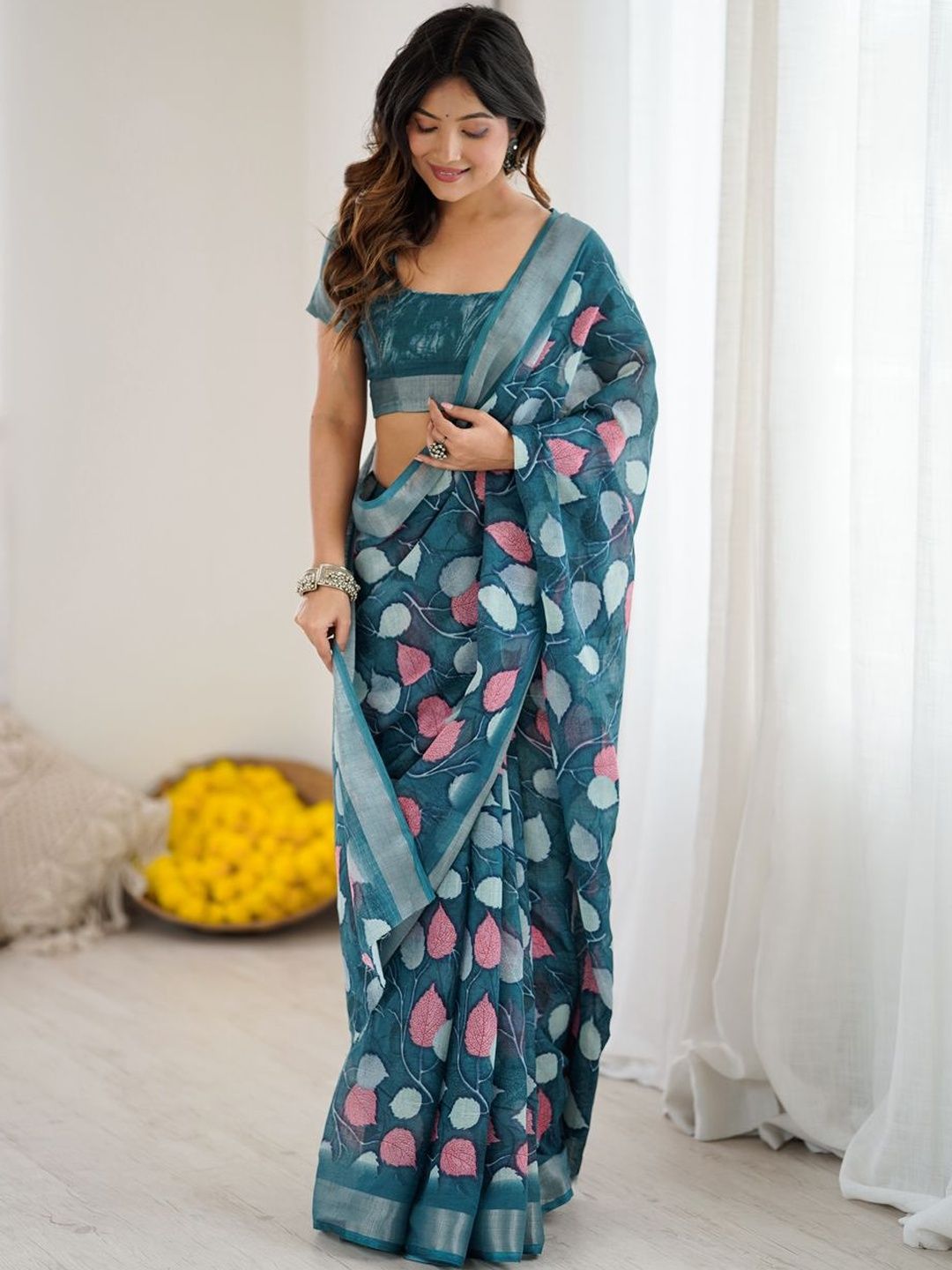 SILKWEAR Floral Linen Blend Handloom Saree-picture-26