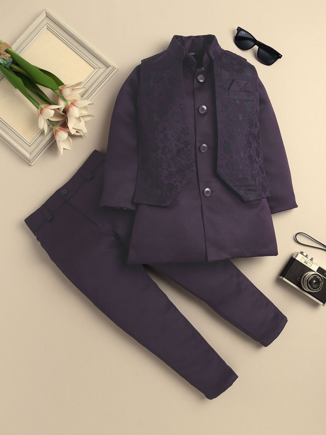 Sangria Boys Jacquard Floral Motifs Mandarin Collar Sherwani-picture-23