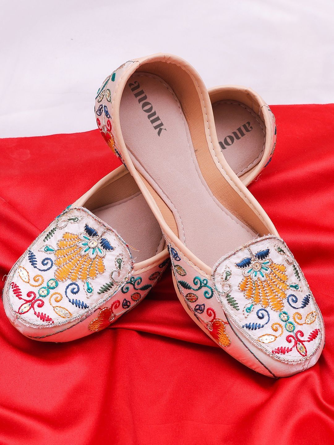 Anouk Women Embellished Mojaris with Embroidered Flats-picture-22