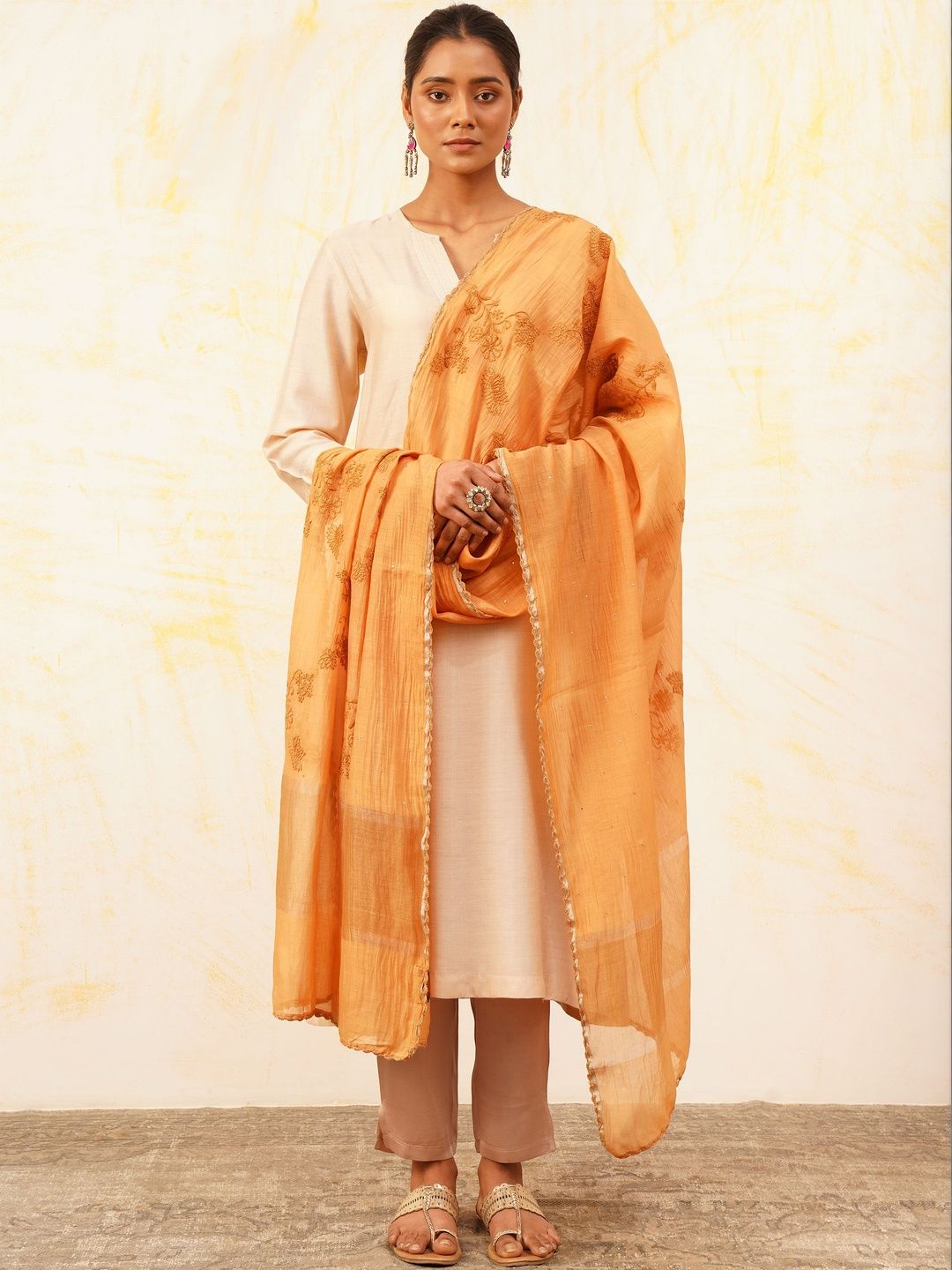 JAYPORE Embroidered Cotton Silk Dupatta with Thread Work-picture-40
