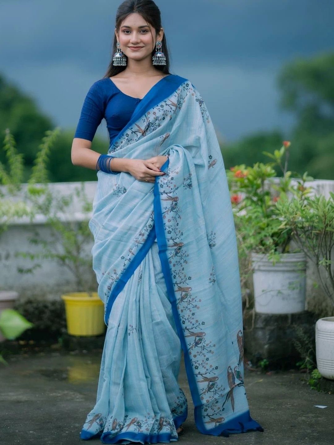 SILKWEAR Floral Linen Blend Designer Saree-picture-13