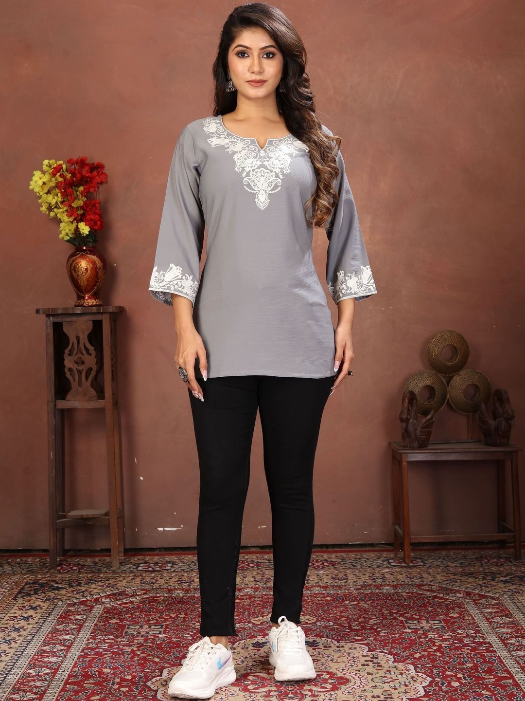 Moda Rapido Embroidered Ethnic Top-picture-18