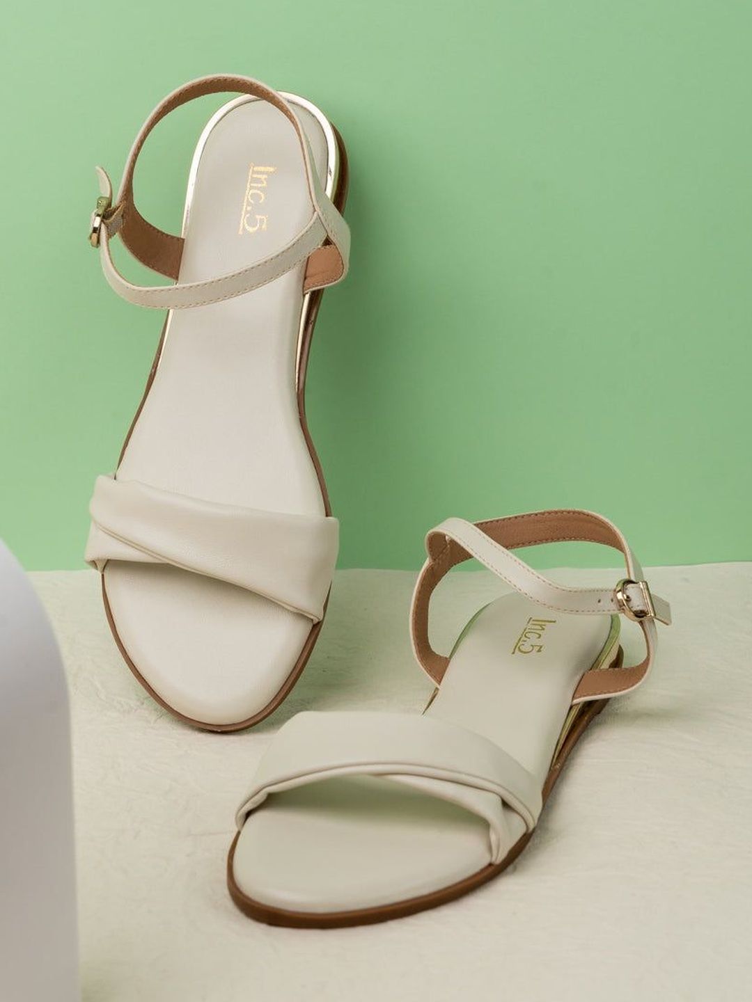 Inc 5 Women Open Toe Flats-picture-14