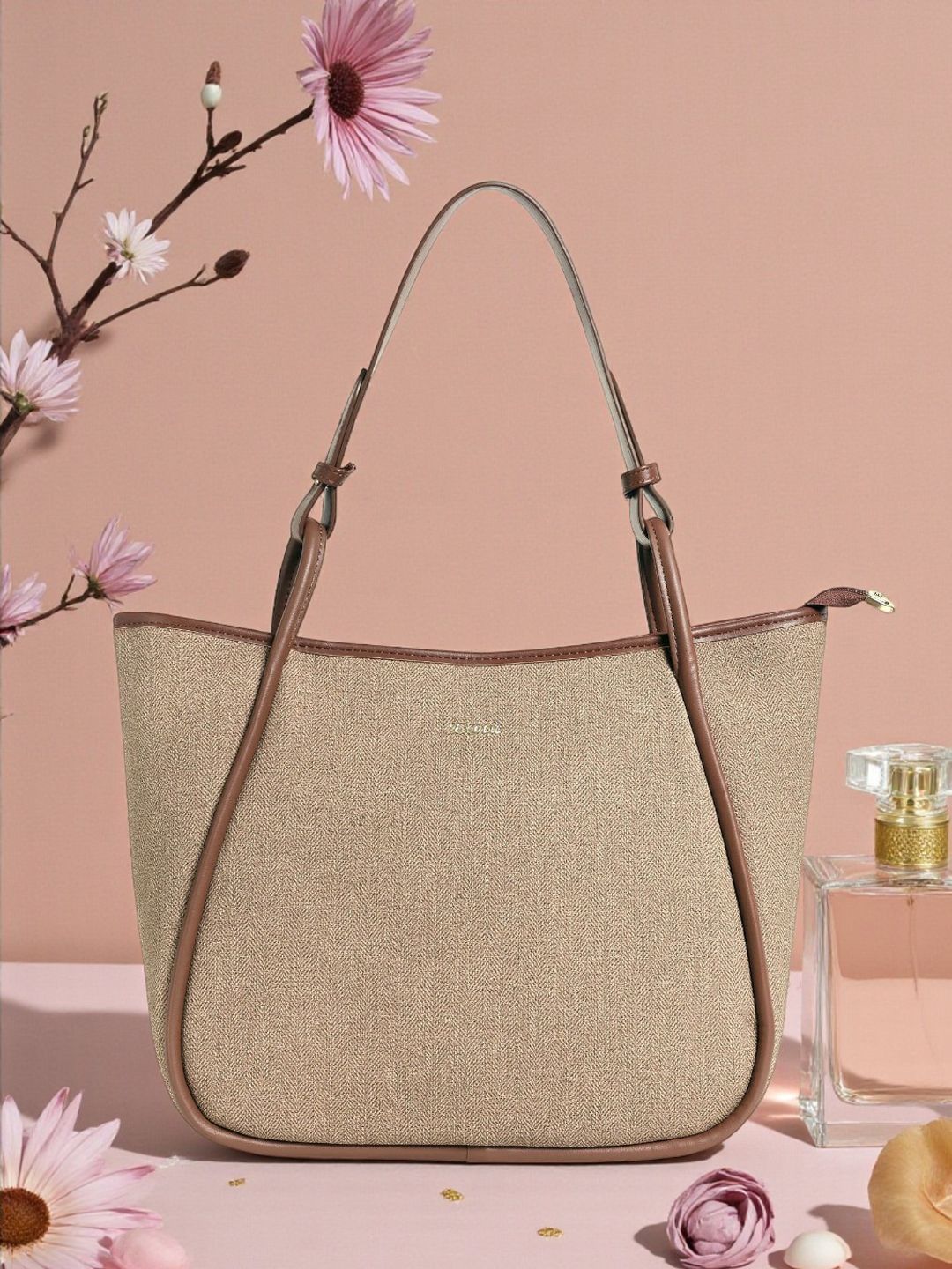 Exotic Textured Structured Tote Bag-picture-37