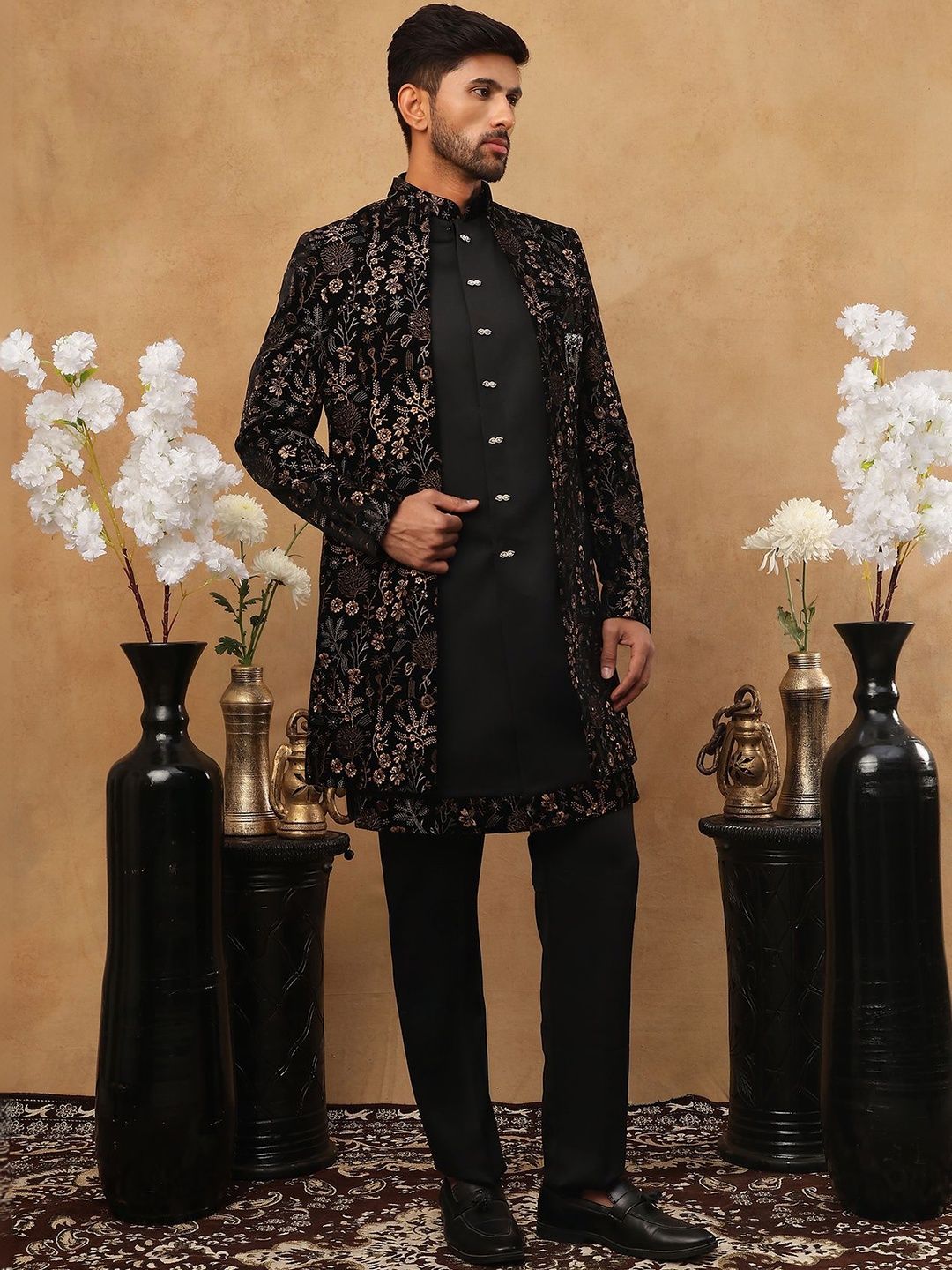 Jompers Embroidered Mandarin Collared Sherwani Set