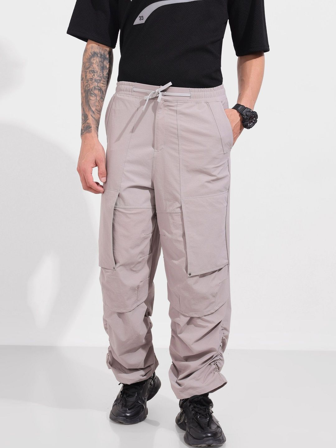 The Indian Garage Co Men Cargos Trousers-picture-34
