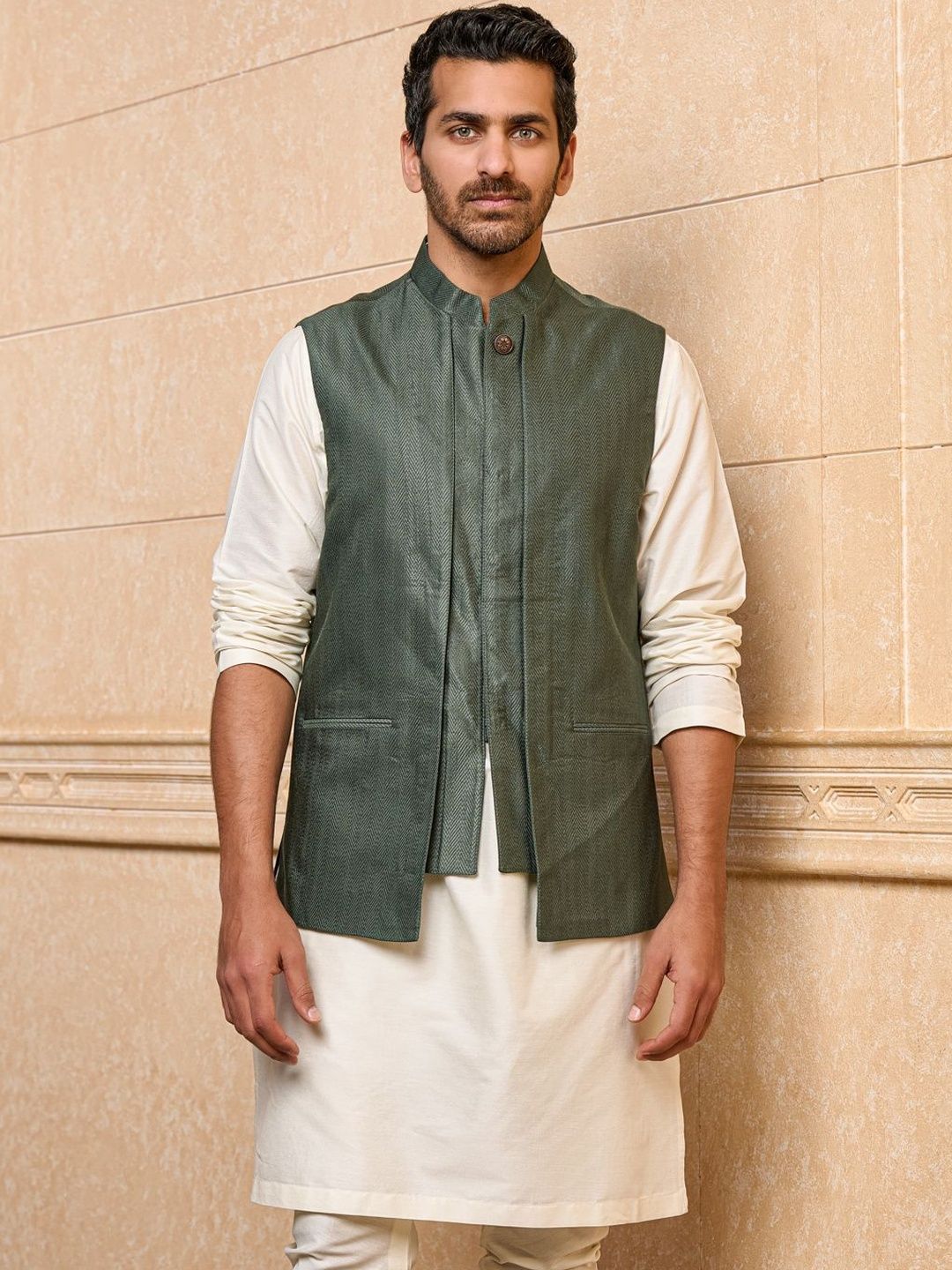 Tasva Printed Woven Mandarin Collar Nehru Jacket-picture-30