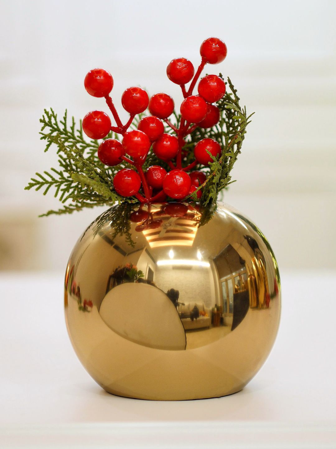 BEHOMA BEHOMA Glossy Golden Metal Small Ball Flower Vase
