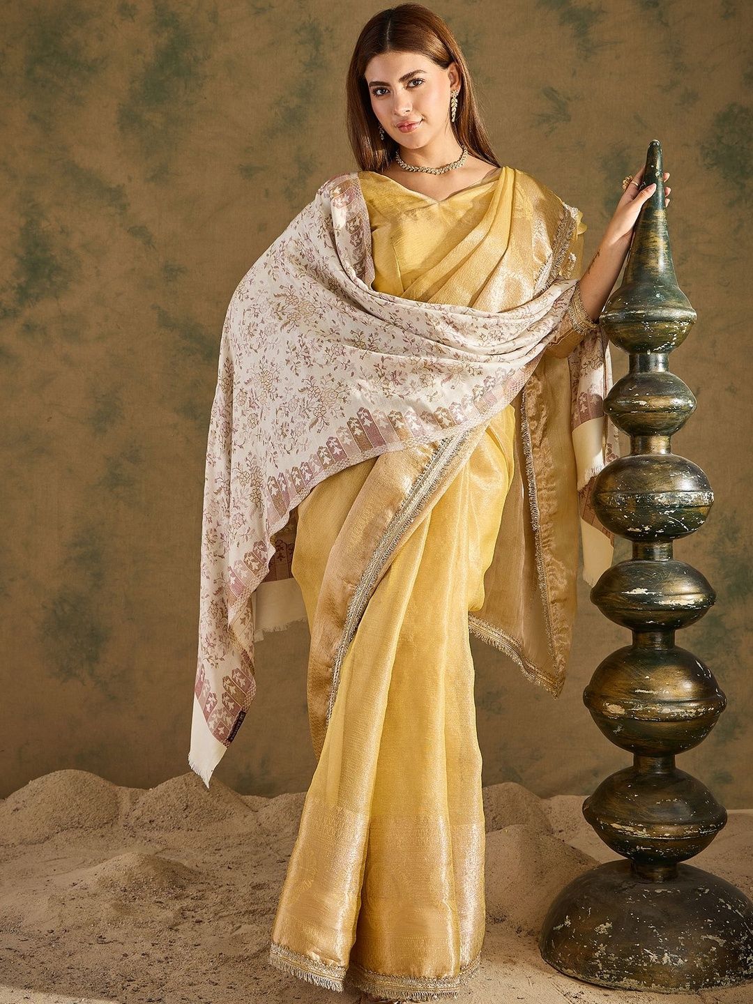HK colours of fashion Women Ethnic Motifs Woven Design Shawl-picture-19