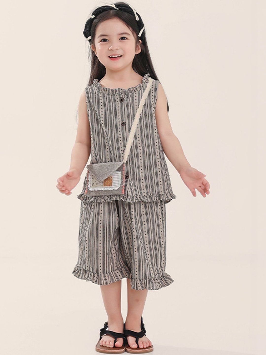 LULU & SKY Girls Striped Top with Shorts-picture-24