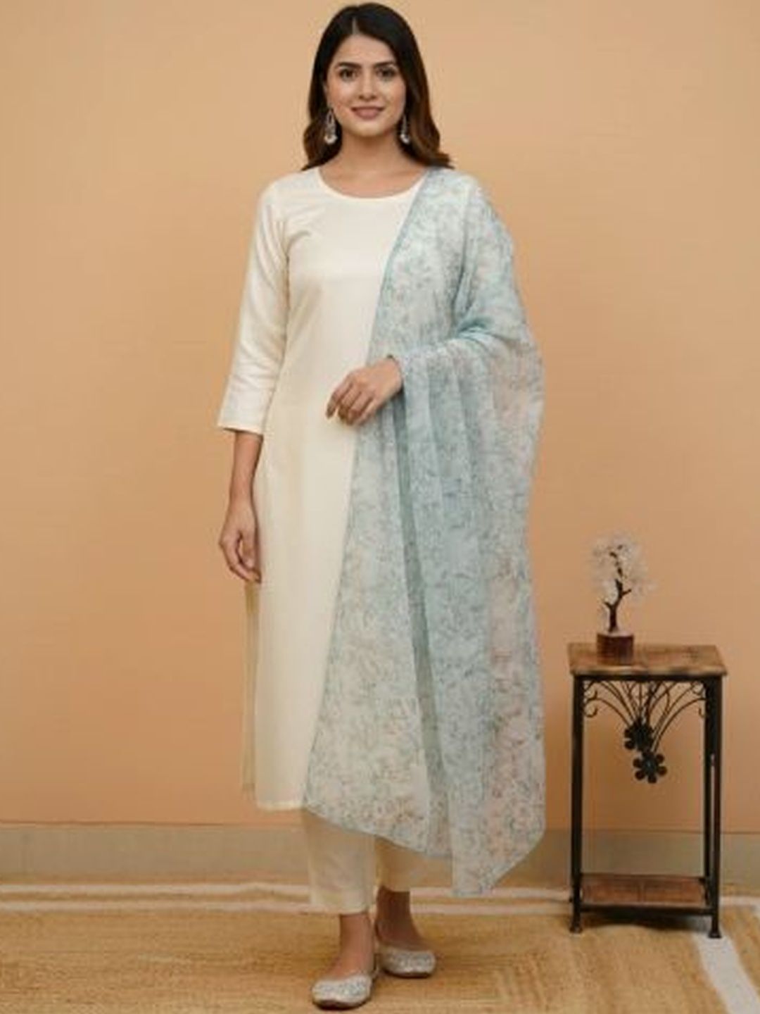 AG TEXTILE Women Floral Regular Kurta with Trousers & With Dupatta-image-13