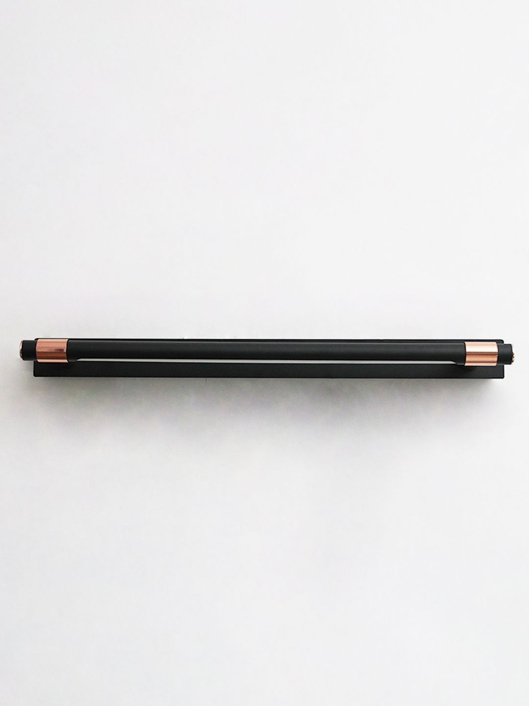 SHREE KALA HOME DECOR Bronze-Toned & Black Iron Cylinder Shaped Wall Lamp-image-27