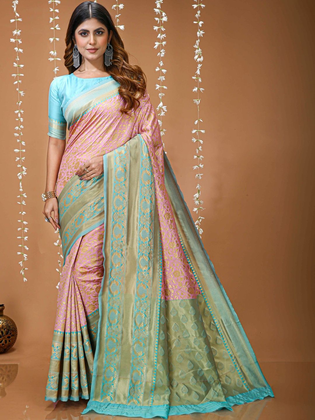 HERE&NOW Woven Design Zari Silk Blend Handloom Kanjeevaram Saree-picture-24