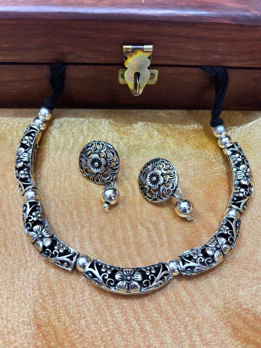 VIVAZS Silver-Plated Oxidised Jewellery Set-picture-13