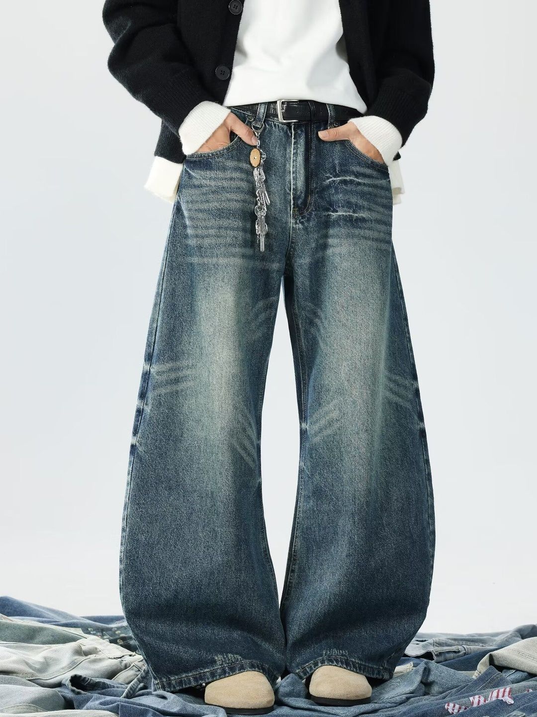 StyleCast x Revolte Men Wide Leg Mid-Rise Light Fade Jeans-picture-39