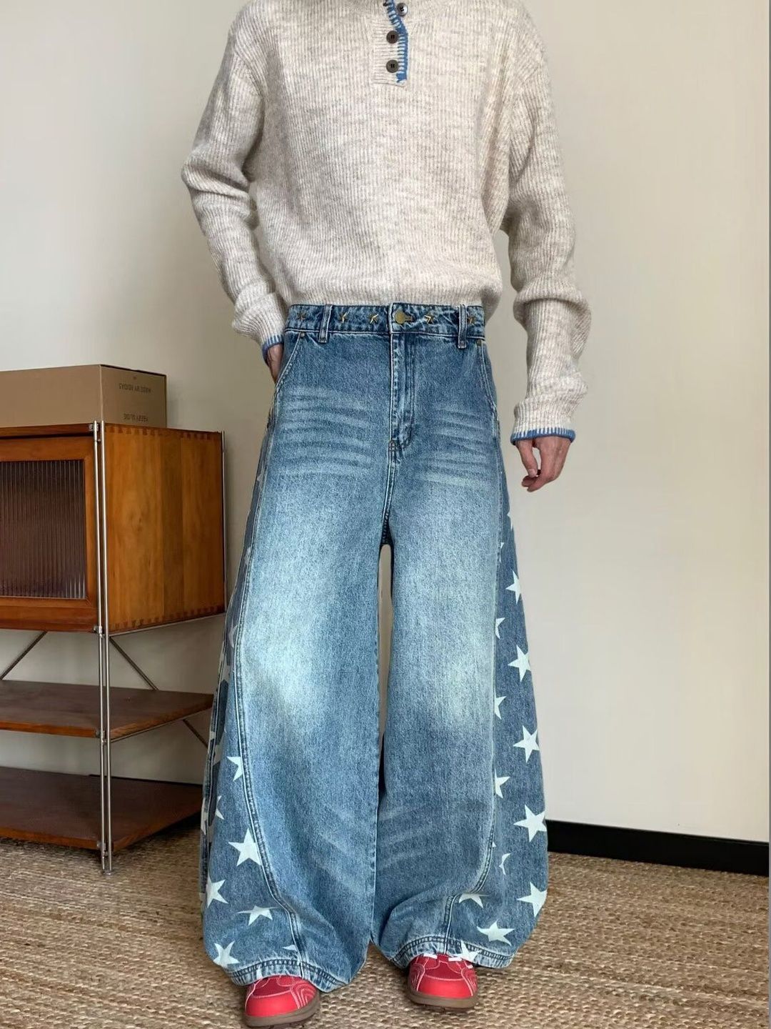 StyleCast x Revolte Men Wide Leg Mid-Rise Light Fade Printed Jeans-picture-36