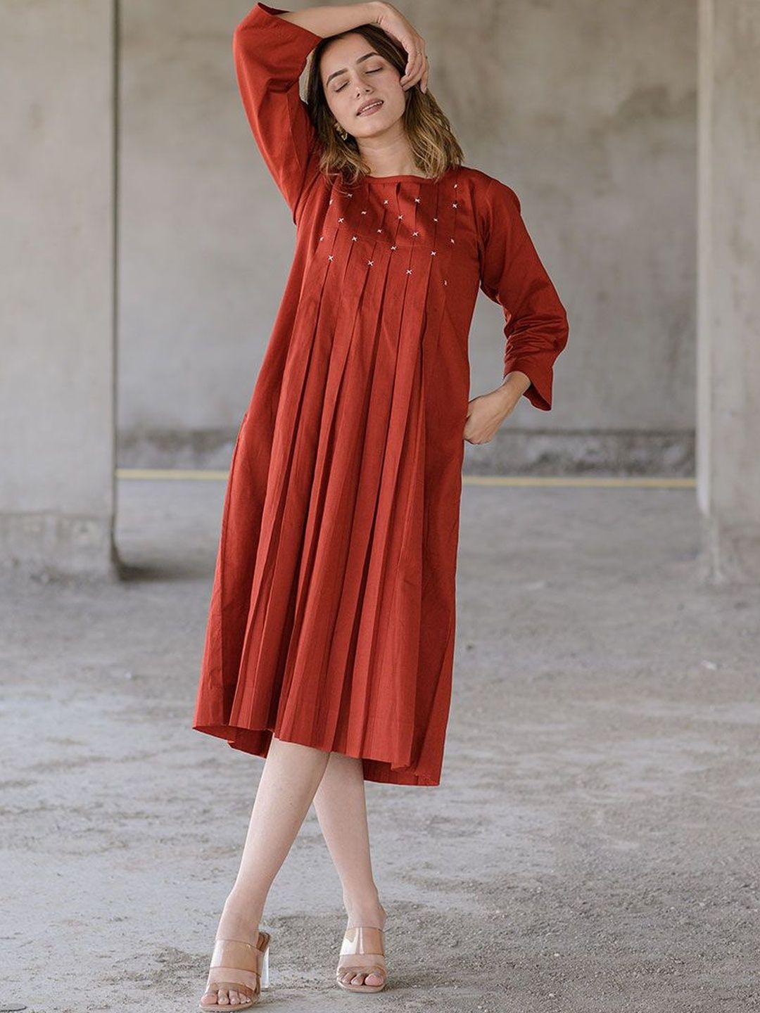 Babli A-Line Midi Dress-picture-4