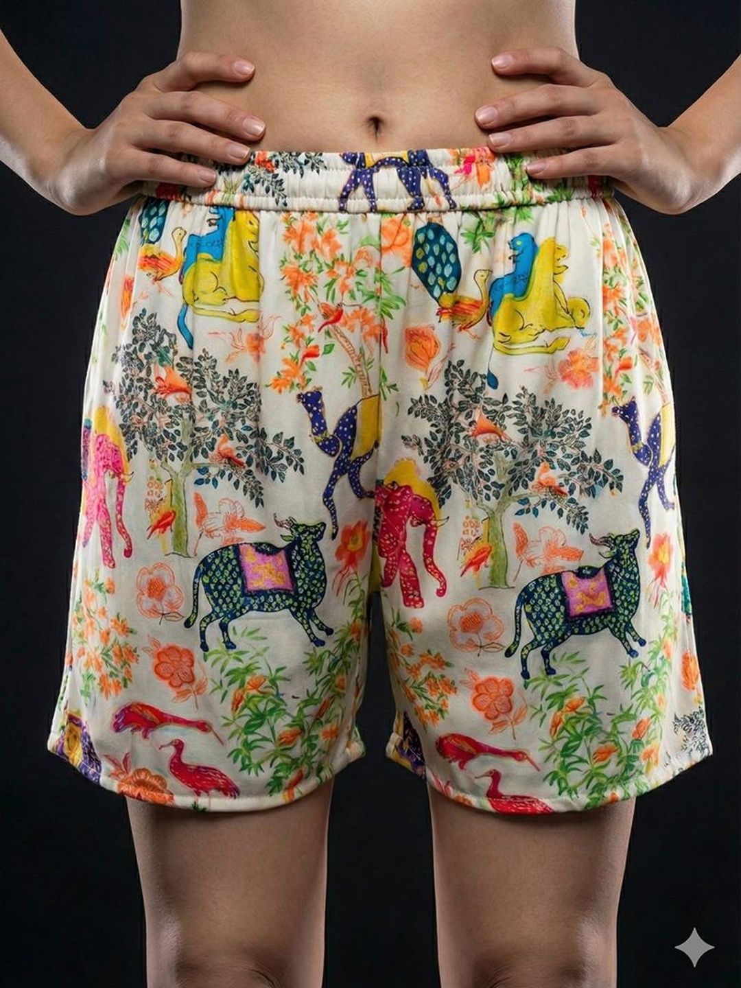 Vagisha Women Conversational Printed Outdoor Shorts-picture-17