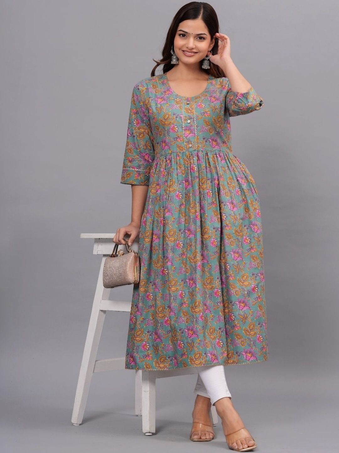 Mahruchi Textile Women Floral Printed Indie Florals Kurta-picture-26