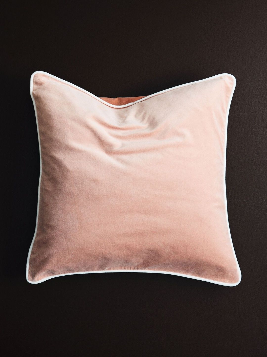 H&M Piping-Detail Velvet Cushion Cover-picture-27