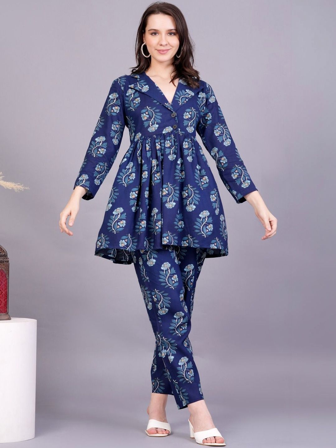 Dinaya Printed Notched Lapel Collar Neck Tunic With Trousers Co-Ords-picture-13