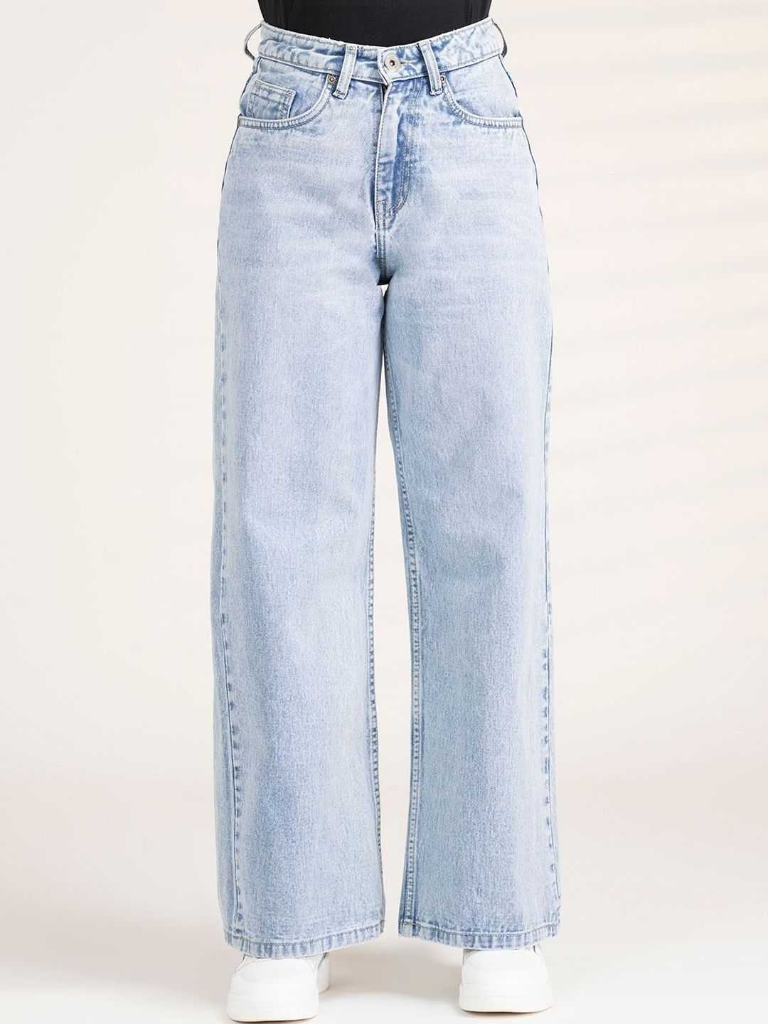 Red Tape Women Flared Mid-Rise Light Fade Jeans-picture-39