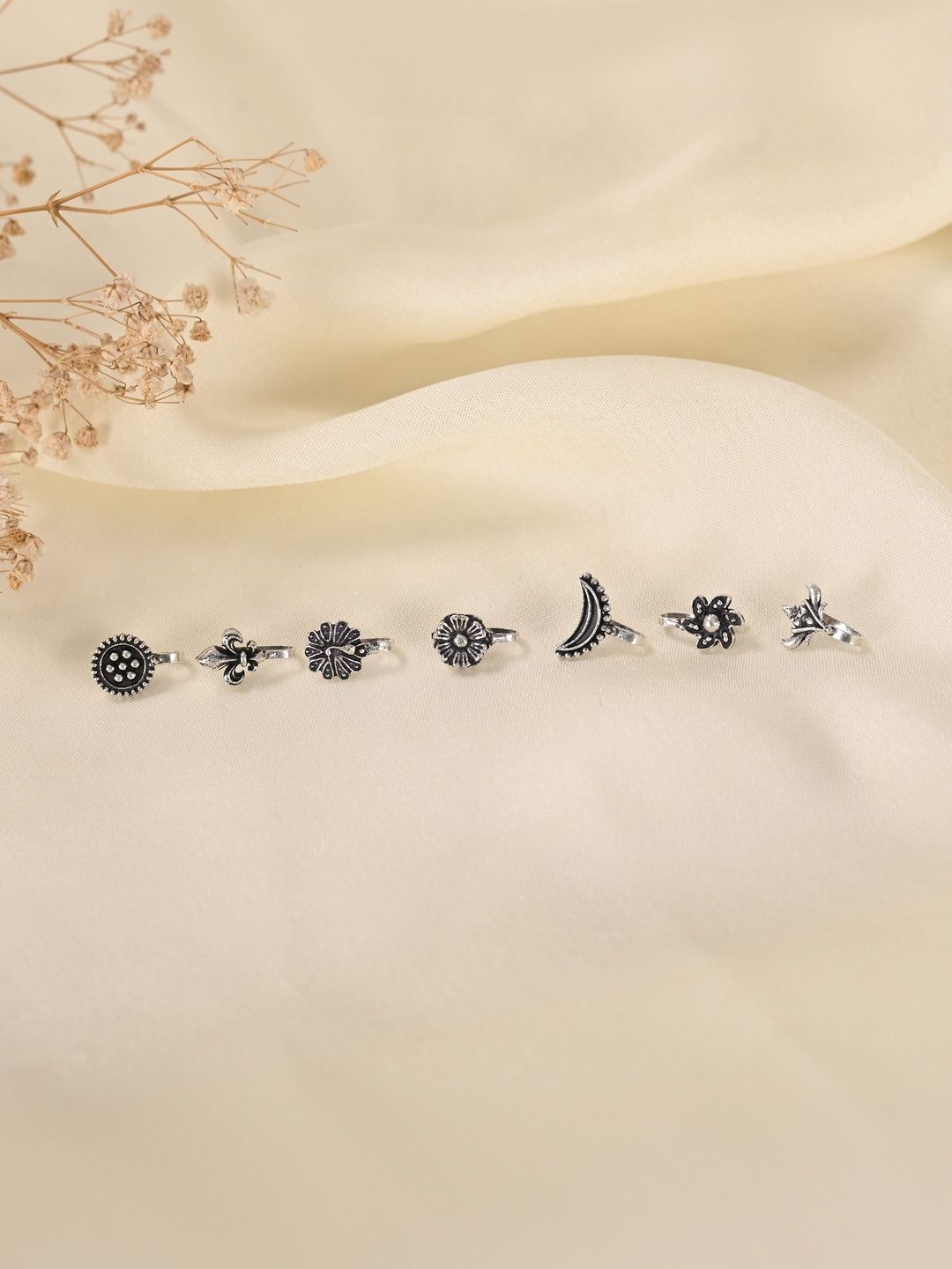 Tanusha Jewels Silver-Plated Stud Nosepin-picture-52