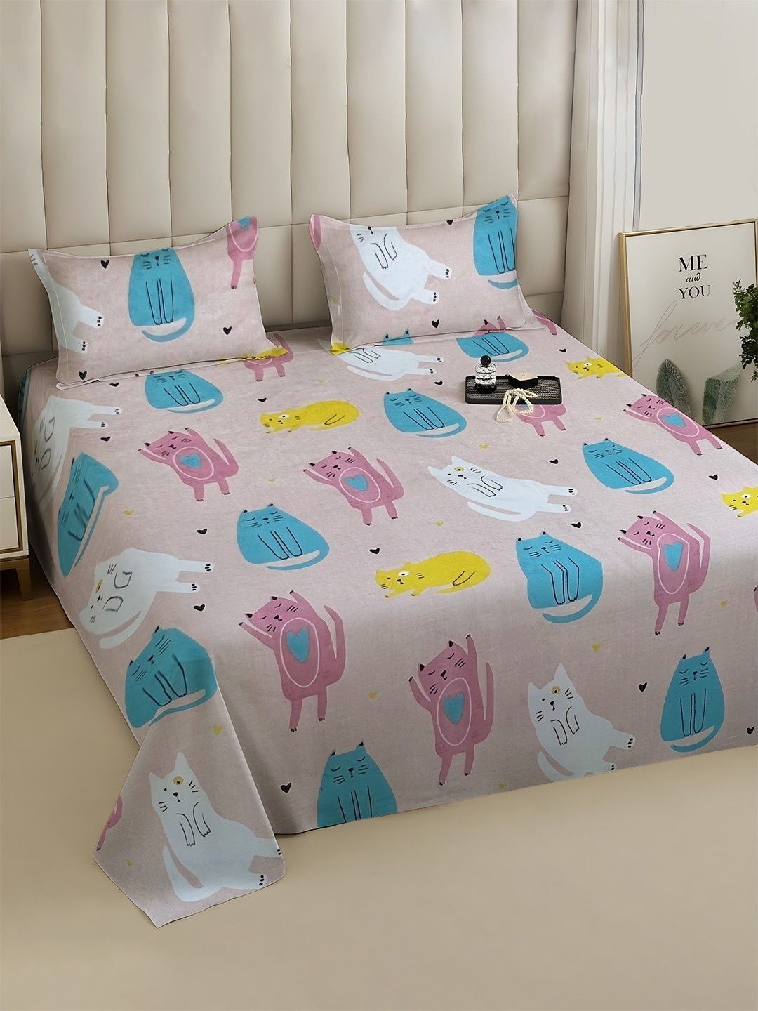 WEAVE AND DECOR Pink Cartoon Characters 300 TC King Bedsheet with 2 Pillow Covers-picture-11