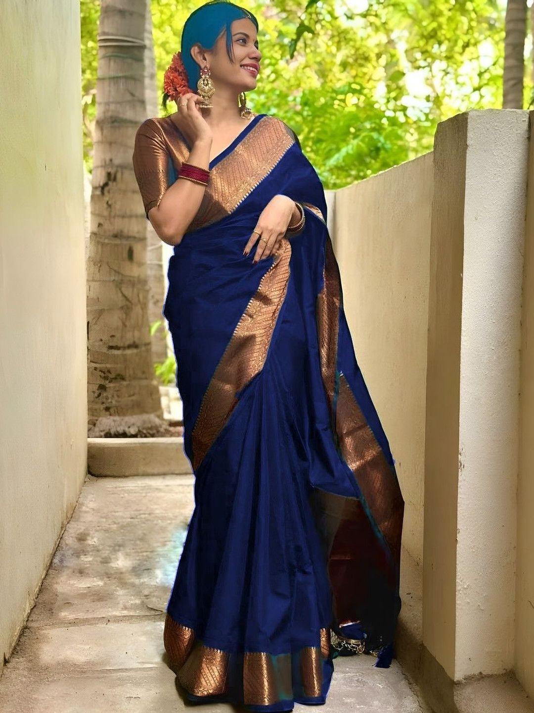 JANOI Woven Design Zari Silk Blend Banarasi Saree-picture-13