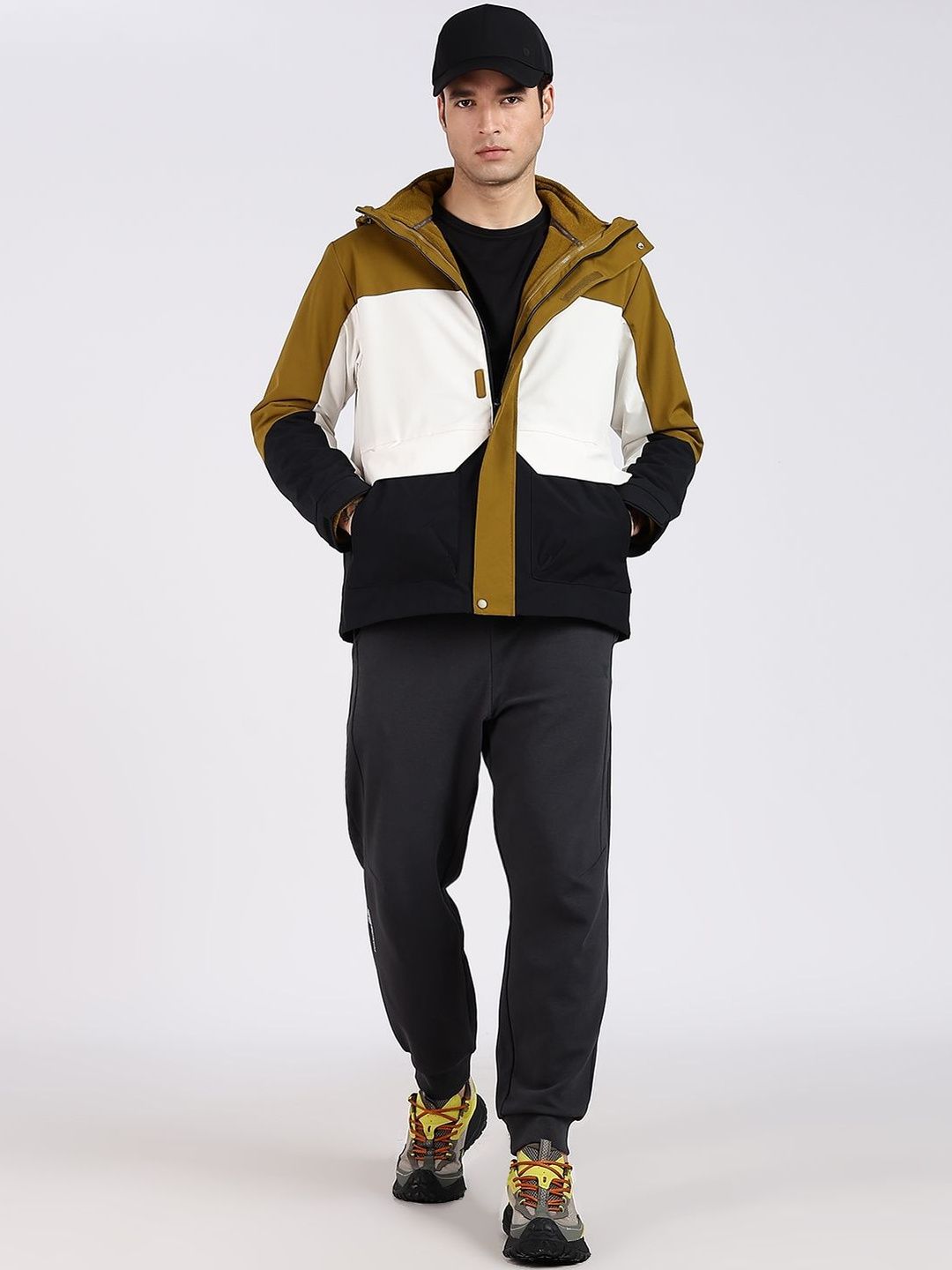 Xtep Men Insulator Longline Training or Gym Sporty Jacket-picture-41