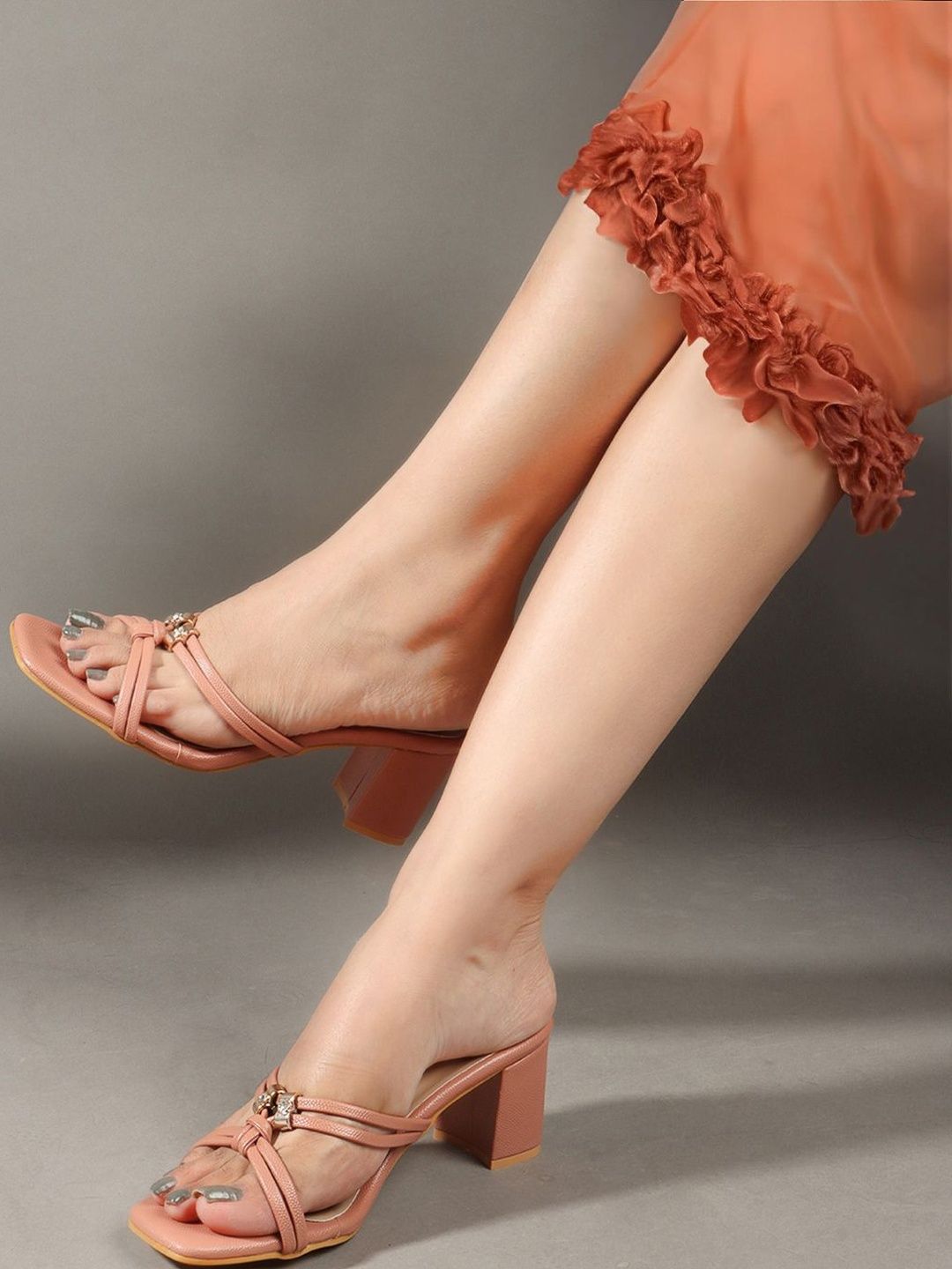 DressBerry Block Sandals-picture-27