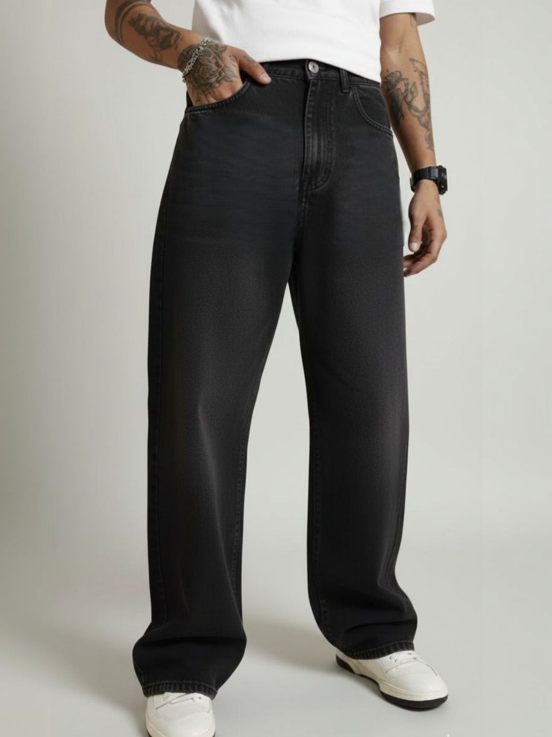 Roadster Men Black Loose-Fit Straight Leg Baggy Jeans-picture-36