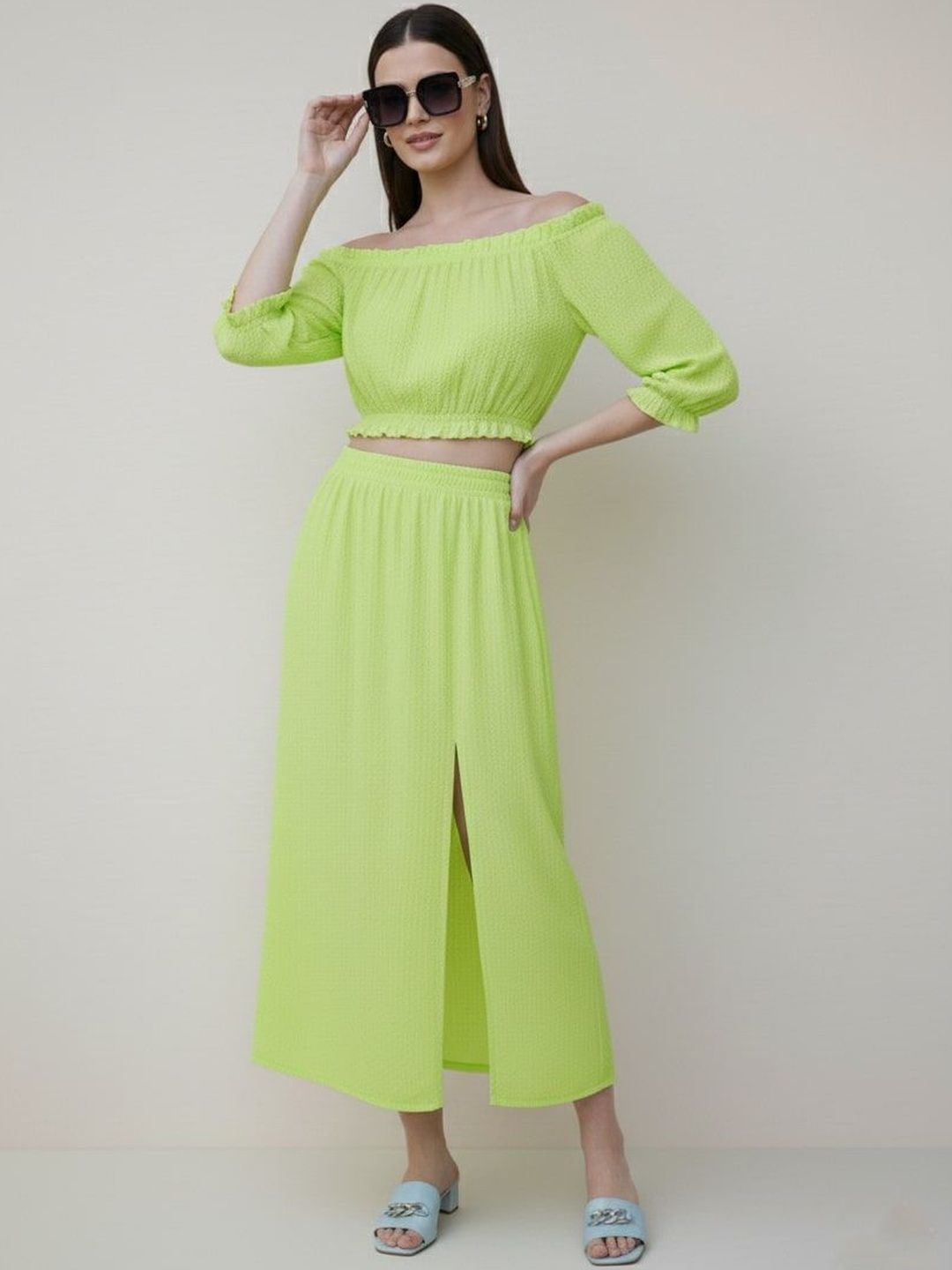 Pookiie Self-Design Off-Shoulder Crop Top & Skirt Co-Ords-picture-33