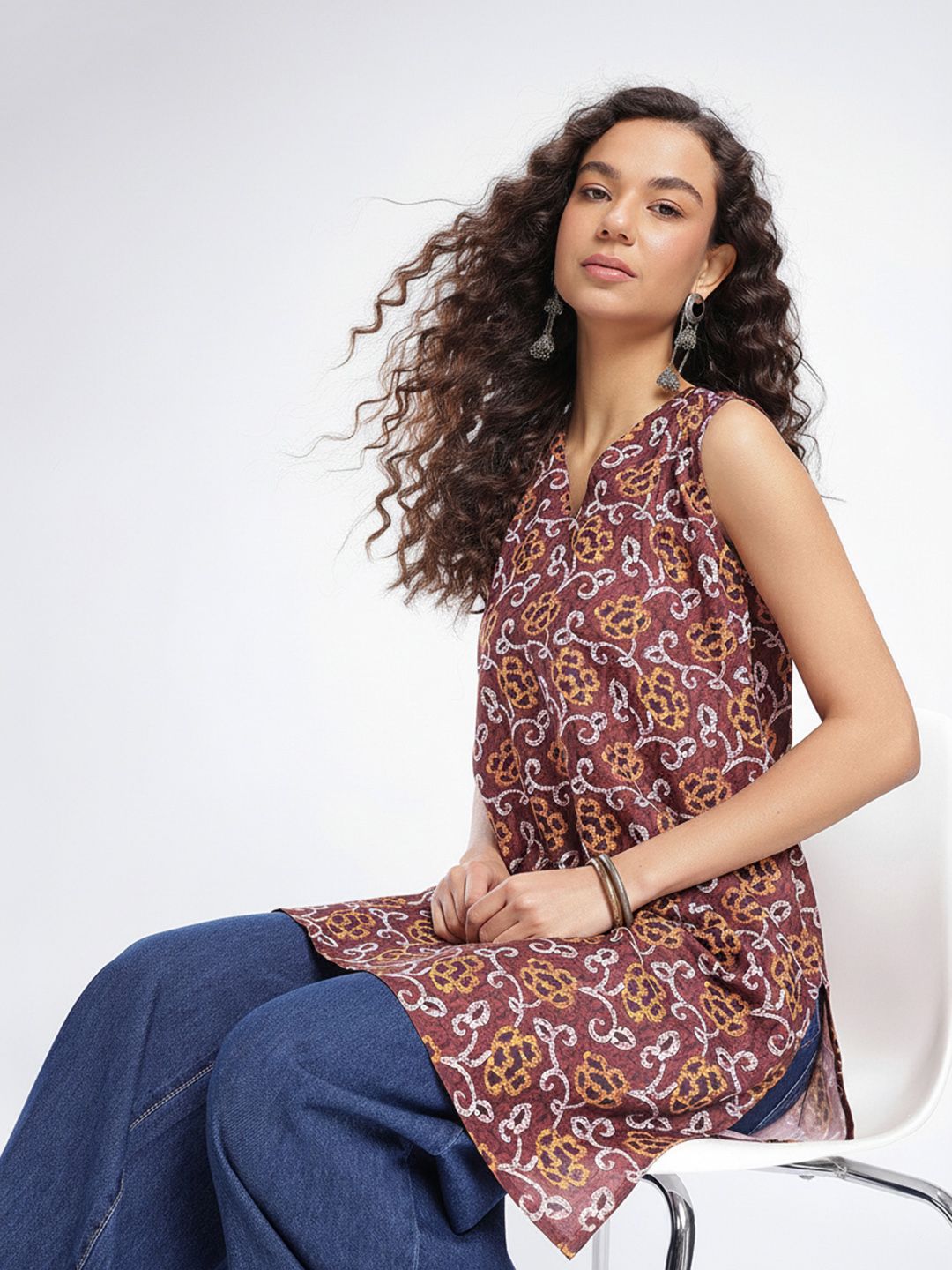 Anouk Rustic Floral Printed V-Neck Straight Kurta-picture-36