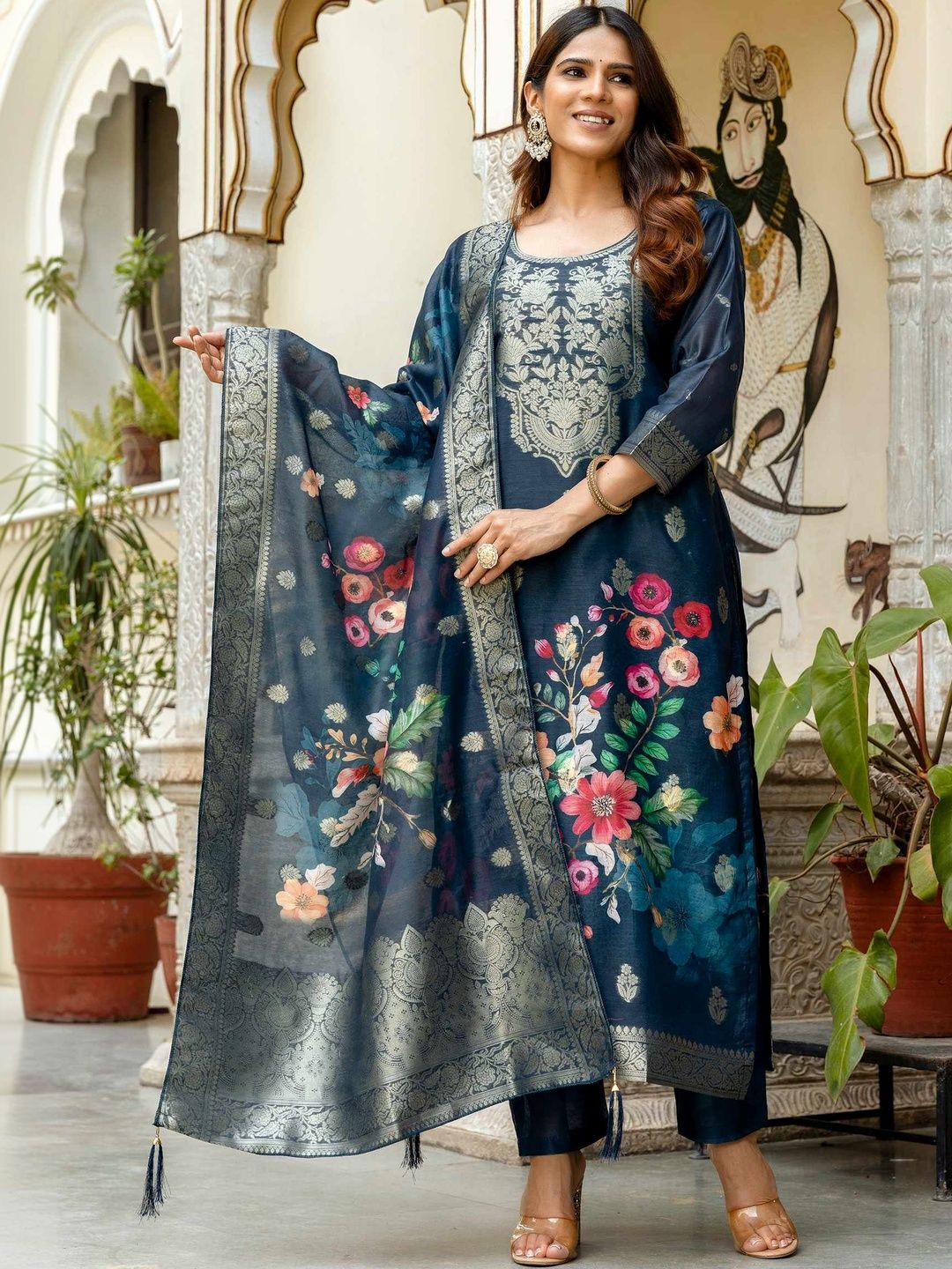 LA LILY Women Floral Regular Kurta with Trousers & With Dupatta-picture-14