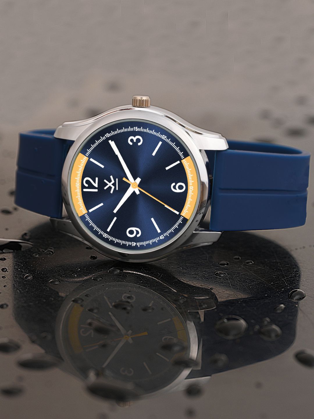 WROGN Men Embellished Dial & Textured Straps Analogue Watch HOBWRG0489-image-48