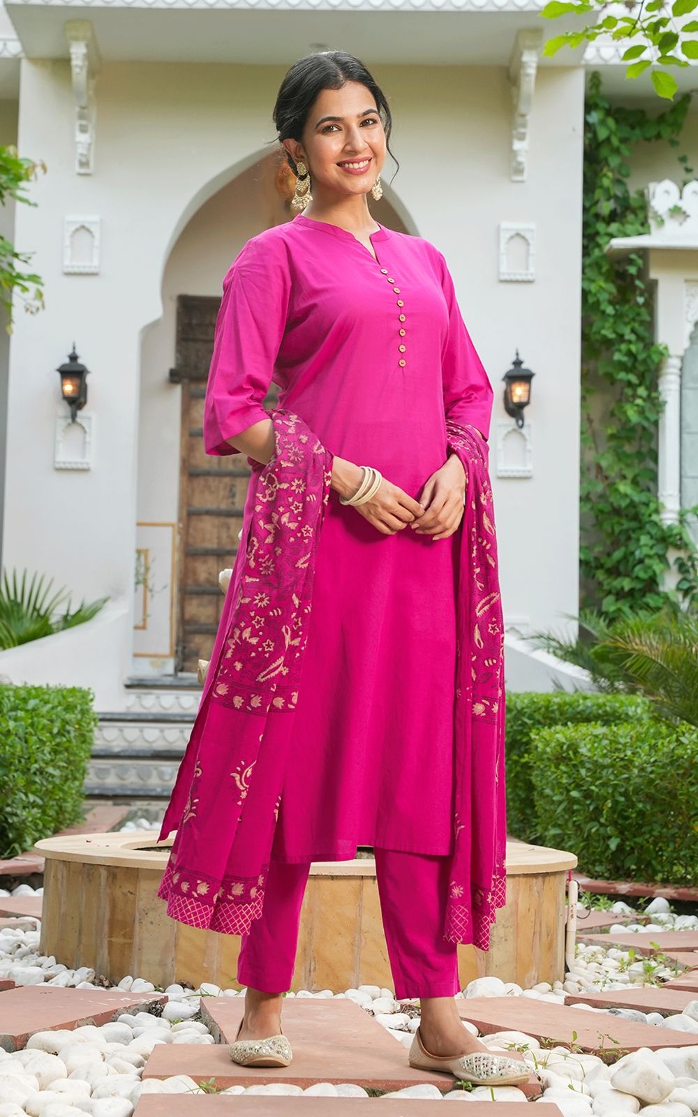 Buy Aramya Mandarin Collar Straight Pure Cotton Kurta With
