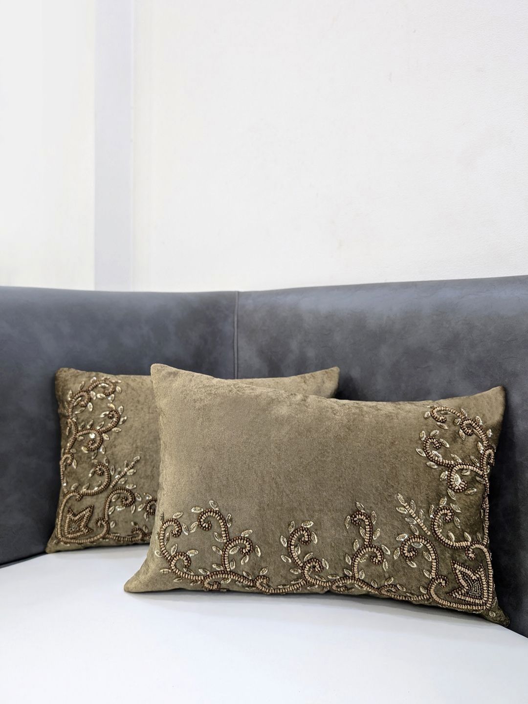 Good Vibes Gold-Toned Set of 2 Embellished Velvet Rectangle Cushion Covers-picture-45