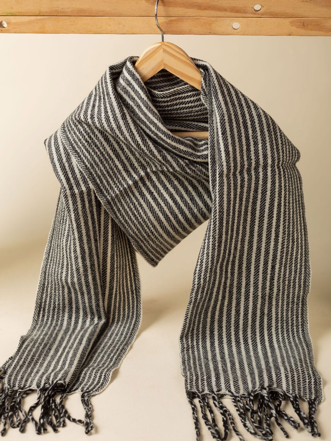 KUSVAA Unisex Striped Darshan Woolen Muffler-image-41