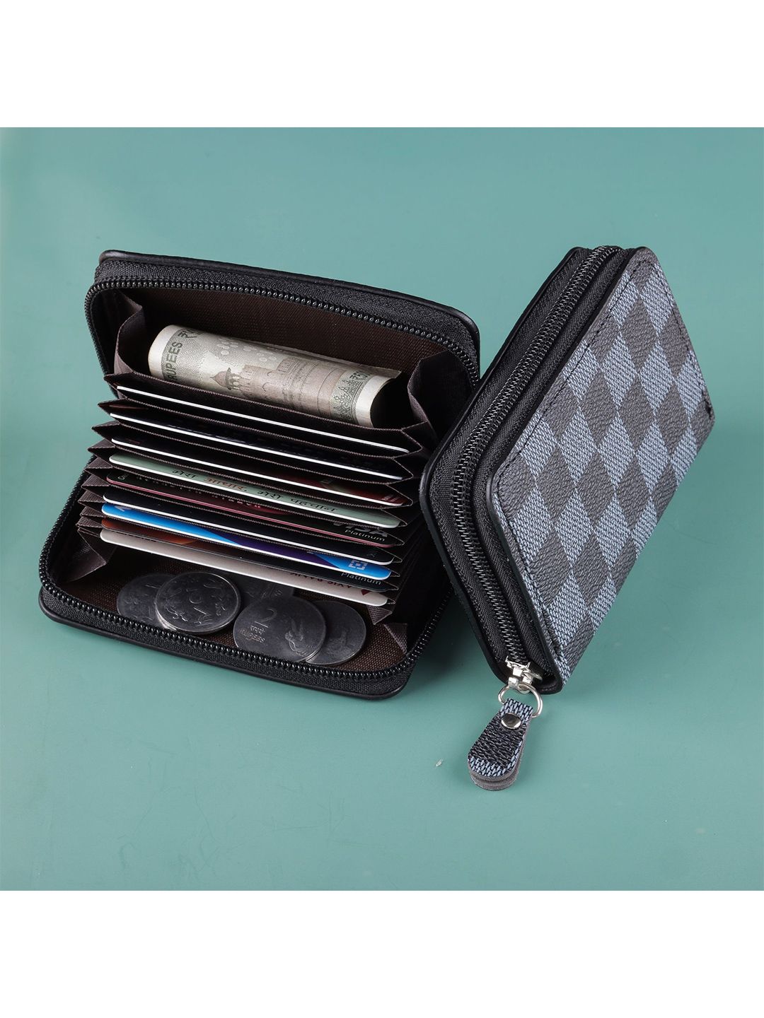 WATCHSTAR Men Abstract Printed Zip Detail Leather Card Holder-image-16